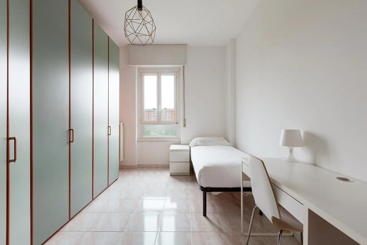 Comfy Apartment X6 - 400 M Far From Bonola Mm1 Milano Italien